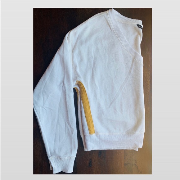 Abercrombie & Fitch Sweaters - Abercrombie and Fitch Cropped Sweater